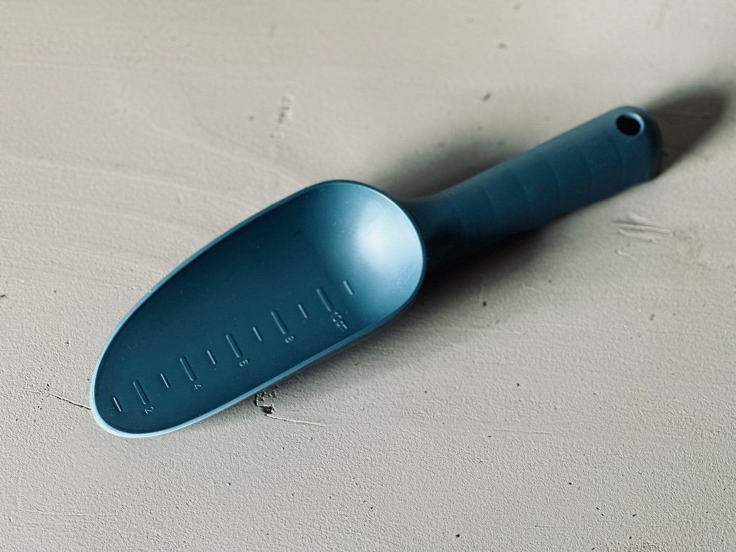 Soil Scoop Plastic